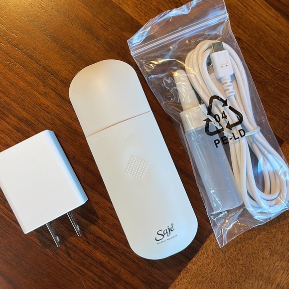 LULULEMON X SAJE COLLABORATION THE RESET KIT NEVER USED PERSONAL DIFFUSER - Picture 10 of 10